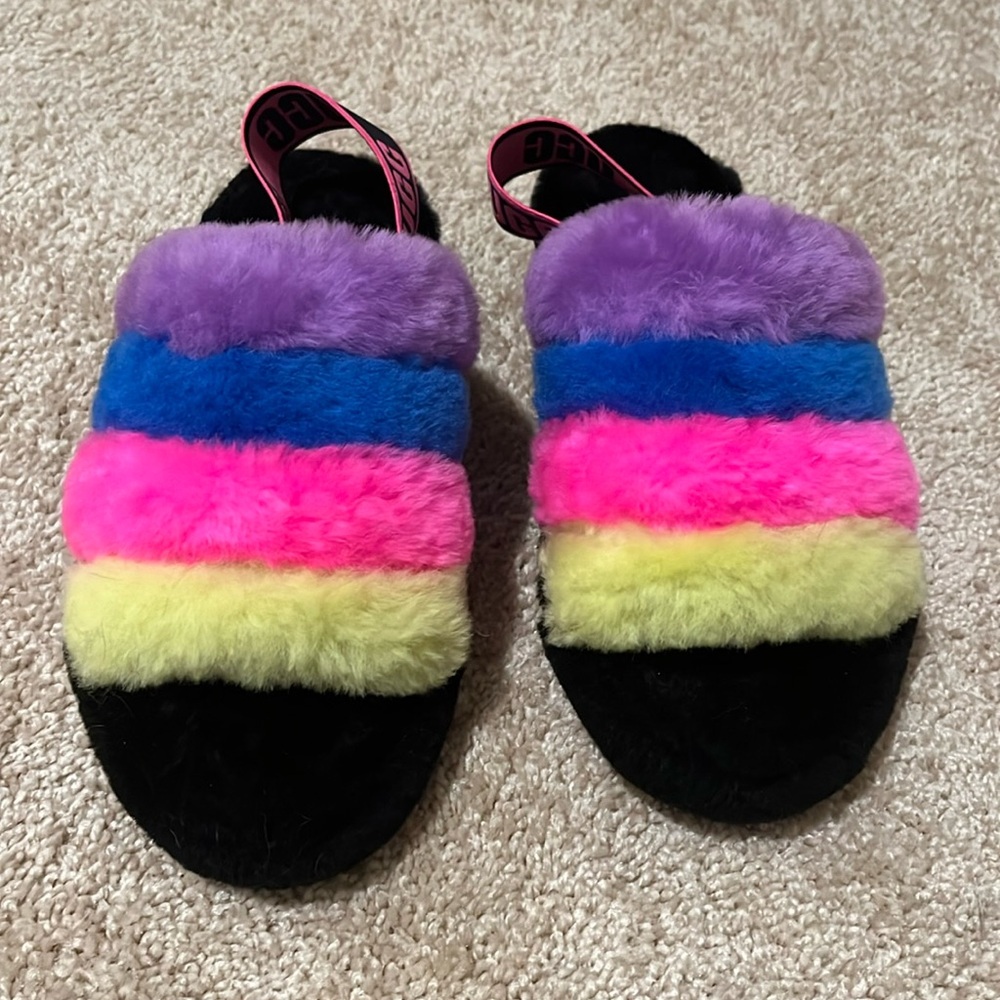 UGG Fluff Yeah Slide in black taffy pink multi size 6